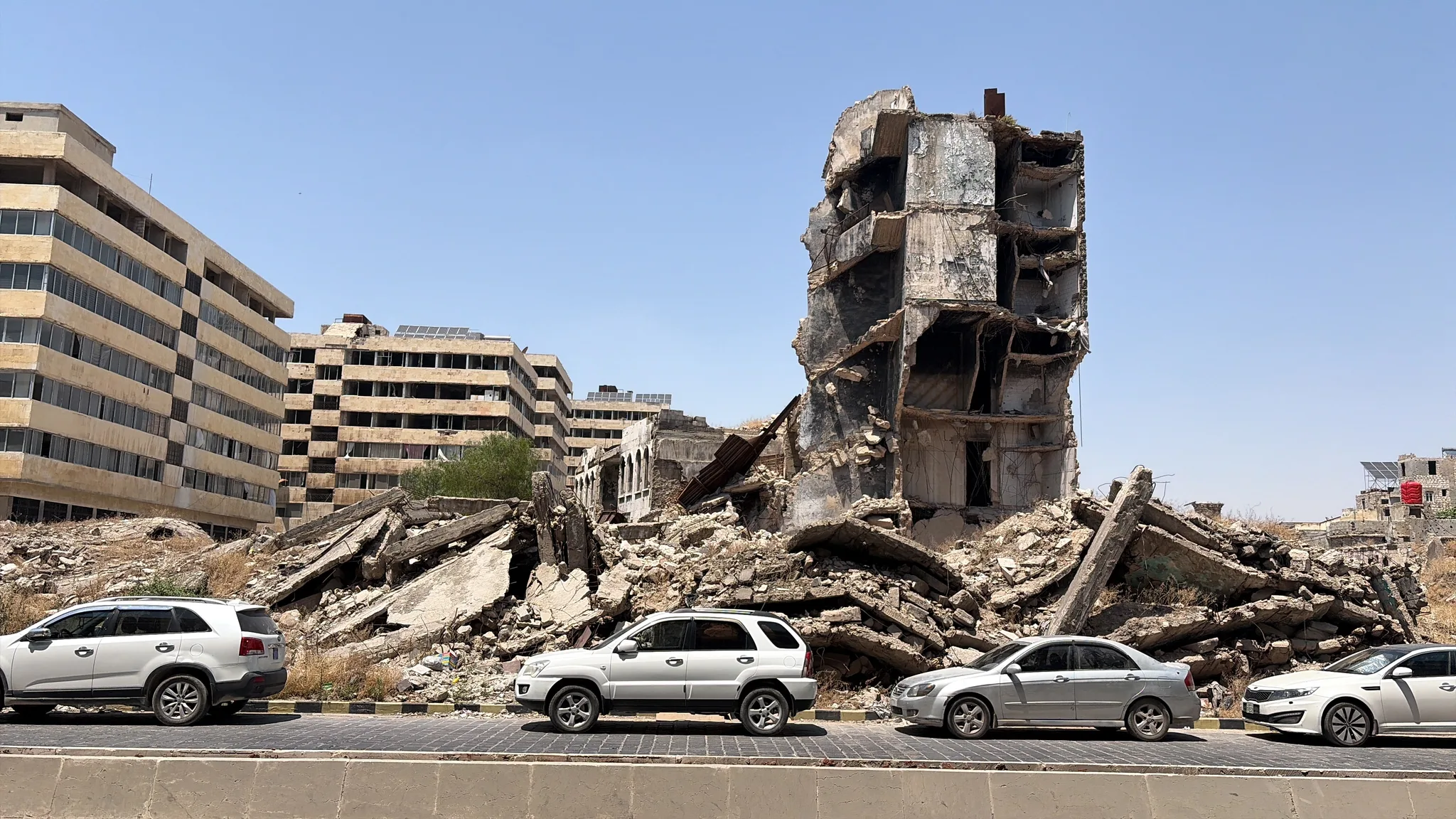 some other destroyed building